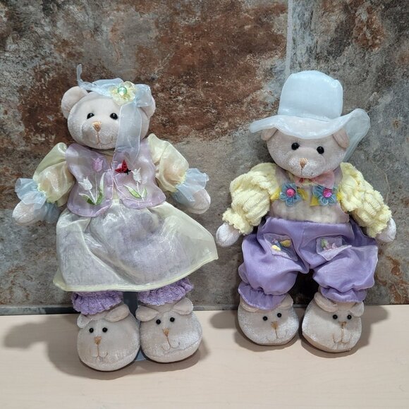 Pair Stuffed Teddy Bears Spring Themed Outfits - Picture 13 of 14